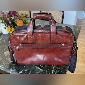 BOSCA Stringer Bag, Cognac Real Leather